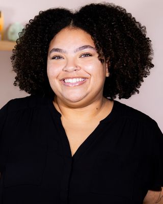 Photo of Jada Vinson - Holistic Minds Collective, Pre-Licensed Professional, RCSWI