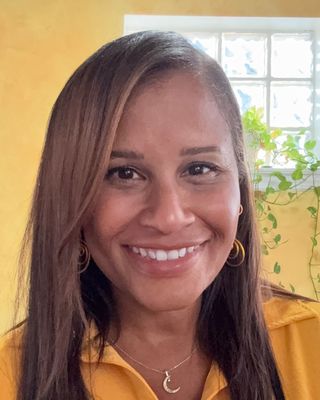 Photo of Roni Patterson, Counselor, LMHC, EdM, MA