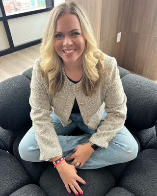 Photo of Ashley Hurst, Registered Psychotherapist, RP, MACP