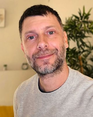 Foto de Roger Llobet Vives, Psicoterapeuta, Lic. en Psicología, COPC