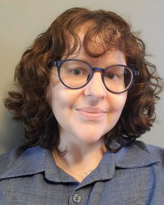 Photo of Stephanie Perry, Registered Counselling Therapist-Candidate, MACP, LCT-C