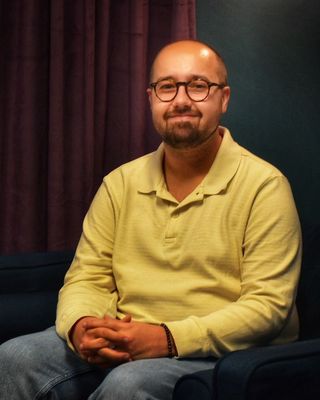 Photo of Josh Pina, Pre-Licensed Professional, RMHCI