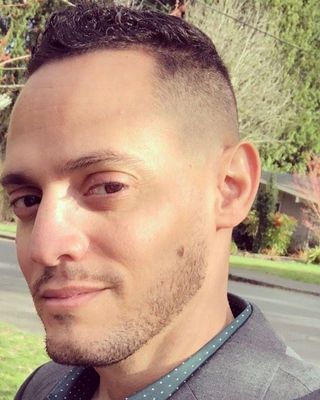 Photo of Carlos Garcia Jr, Marriage & Family Therapist Associate, LMFTA