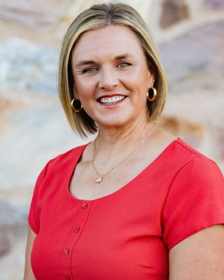 Photo of Amanda Strohschein, Marriage & Family Therapist Associate, M.S., LAMFT