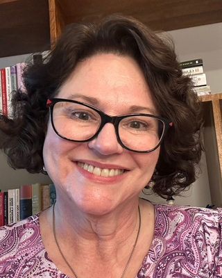 Photo of Elizabeth Hughes, Counsellor, RTC