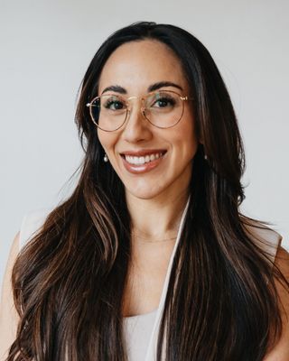 Photo of Natasha Bunin, Counselor, MA, LMHCA