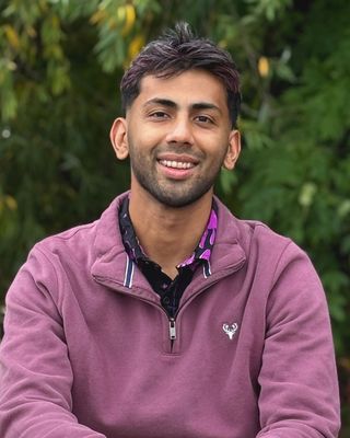 Photo of Hassaan Khan, Registered Psychotherapist (Qualifying)