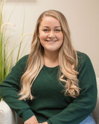 Photo of Jordan Montague, Marriage & Family Therapist, LMFT, MA
