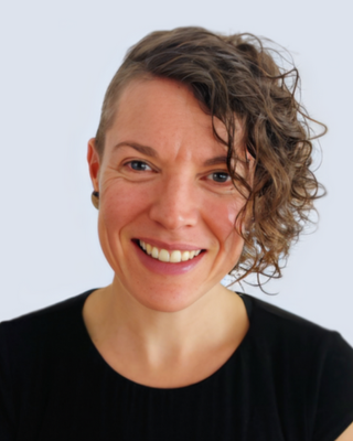 Photo of Hannah Roy, Registered Psychotherapist (Qualifying)