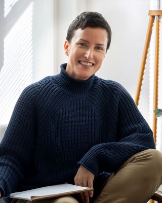 Photo of Susan Howe - Suzan Howe - Expansive Therapy, Mental Health Counselor, LMFT
