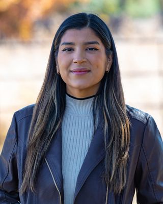 Photo of Mireli (Eli) Begnaud, Associate Marriage & Family Therapist, MA, AMFT