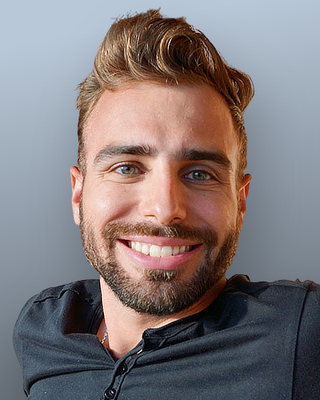 Photo of Ryan Fernandez, Licensed Professional Clinical Counselor, LPCC