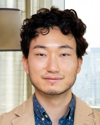 Photo of Dr. George Han, Psychiatrist, MD