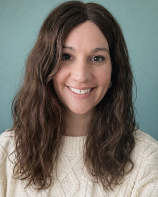 Photo of Kristen Lauren Barefield - Metta Wellness Kristen Barefield, Clinical Social Work/Therapist, MSSA, LISW