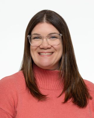 Photo of Lauren Kenney, Licensed Clinical Social Worker Associate, MSW, LCSWA