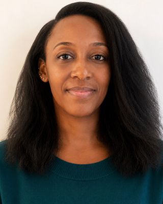 Photo of Kayah Bain, Psychotherapist, MA, MBACP