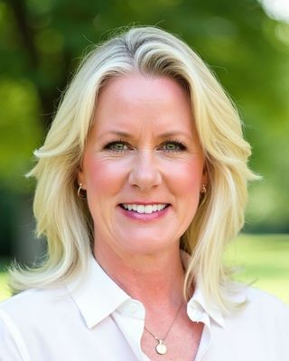 Photo of Lisa Klinger, Licensed Professional Counselor, LPC, CIMHP