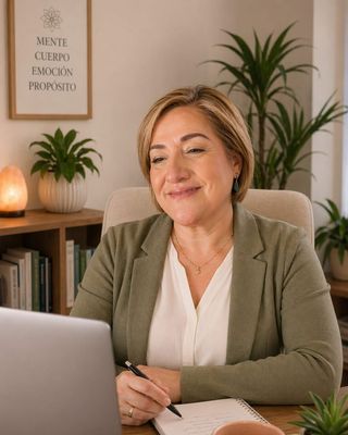 Foto de Dra. María Muñoz Perez - Psicóloga, Tanatologa, Terapeuta Gestalt, Psicoterapeuta, Lic. en Psicología