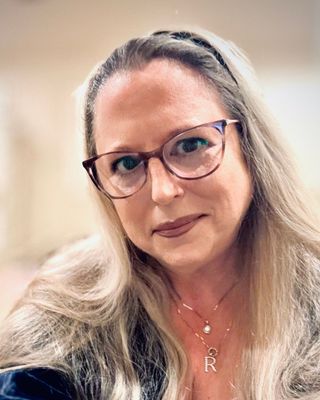 Photo of Rebecca Lyons - Rebecca Lyons, LMFT, LPCC & State of Mind Therapy, Marriage & Family Therapist, MA, LMFT, LPCC