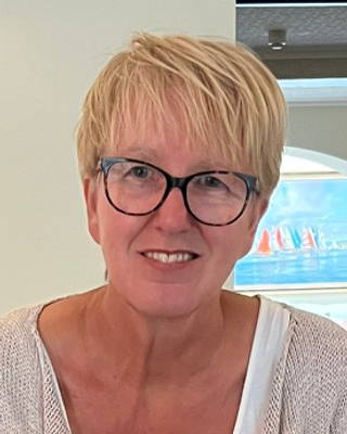 Photo of Gwen Swords, Counsellor, ACC-AC