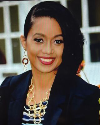 Photo of Carolyn English, Clinical Social Work/Therapist, MSW, LISW-CP