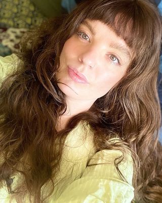 Photo of Poppy Love Oldham - Poppy - Art Therapy in South East London, Counsellor, MA, HCPC-Art Therap.