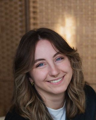 Photo of Grace Modina, Psychiatric Nurse Practitioner, PMHNP