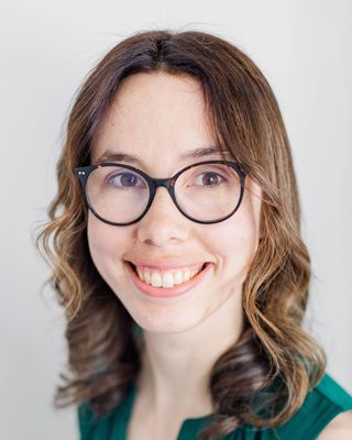 Photo of Leah Collett, Pre-Licensed Professional, Bed, BA