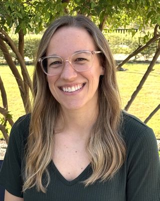 Photo of Allison Dooley, Licensed Professional Counselor, MA, LPC, EMDR, REAT