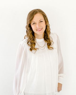 Photo of Lindsay Weston, LMFT, Marriage & Family Therapist