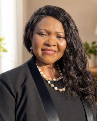 Photo of Peace Emechebe, Psychiatric Nurse Practitioner
