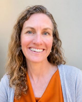 Photo of Jessica Clifton, Psychologist