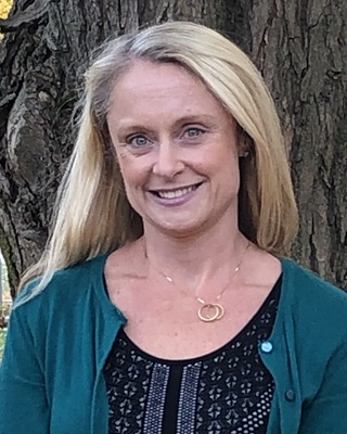 Photo of Lindsay Renner Schwartz, Clinical Social Work/Therapist, LICSW