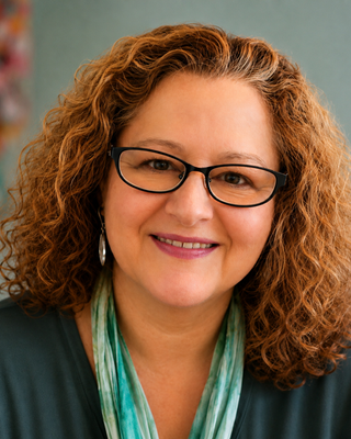 Photo of Eve Brownstone, Counselor, LCPC, CP, CGE