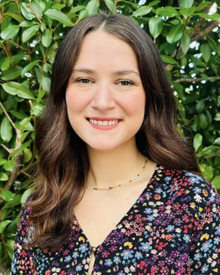 Photo of Helen Wallington, Pre-Licensed Professional