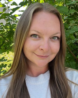 Photo of Mairead Wegenaar, Art Therapist, MA, LCAT