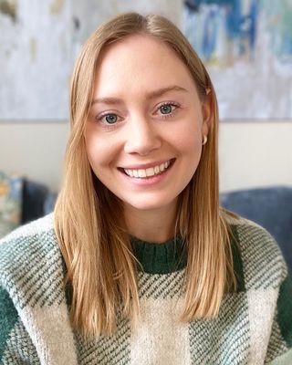 Photo of Lindsay Durham, Marriage & Family Therapist, MA, LMFT, PMH-C