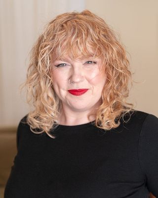 Photo of Samantha Whittle, Registered Social Worker, MSW, RSW