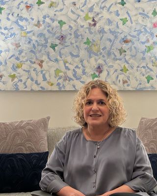 Photo of Dr. Joan Roth, Psychologist, PhD