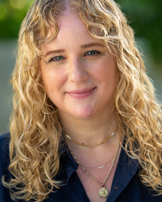 Photo of Catherine Pileggi, Marriage & Family Therapist, AMFT, APCC