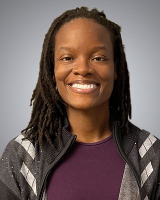 Photo of Shanaysha Davis, LSW, Clinical Social Work/Therapist