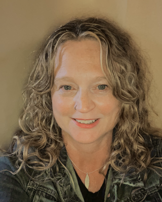 Photo of Julie Aste, Psychologist, LP
