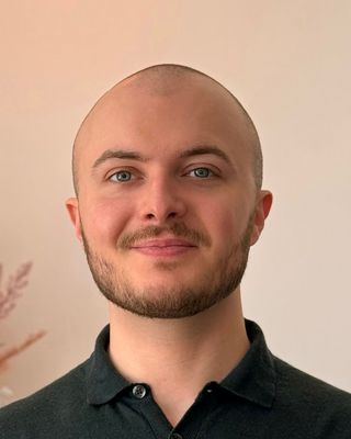 Photo of Brandon Southcott, Psychotherapist, MBABCP