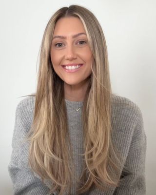 Photo of Lindsay Hagen, Registered Social Worker, BASc, BSW, MSW, RSW
