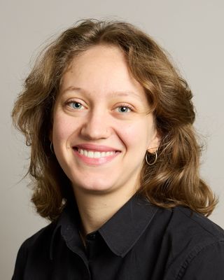 Photo of Lily Meyersohn, Licensed Master Social Worker, LMSW
