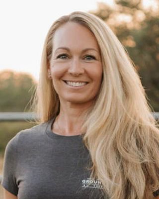 Photo of Kristin Erlec, Marriage & Family Therapist, LMFT, RYT200