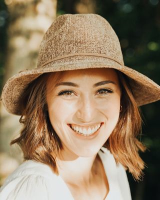 Photo of Sofia Benavides, Clinical Social Work/Therapist, MSW, LCSW