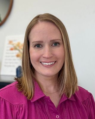 Photo of Heather Fosnaugh - Heather Fosnaugh, LMHC, EMDR Therapy & Intensives, Counselor, LMHC, NCC
