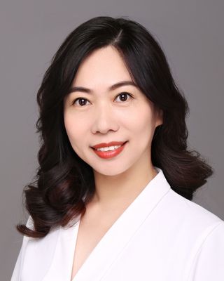 Photo of Sabrina Wei, MACP, Registered Psychotherapist (Qualifying)