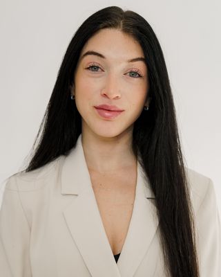 Photo of Elinor Kanevsky, Pre-Licensed Professional, MA, BSC